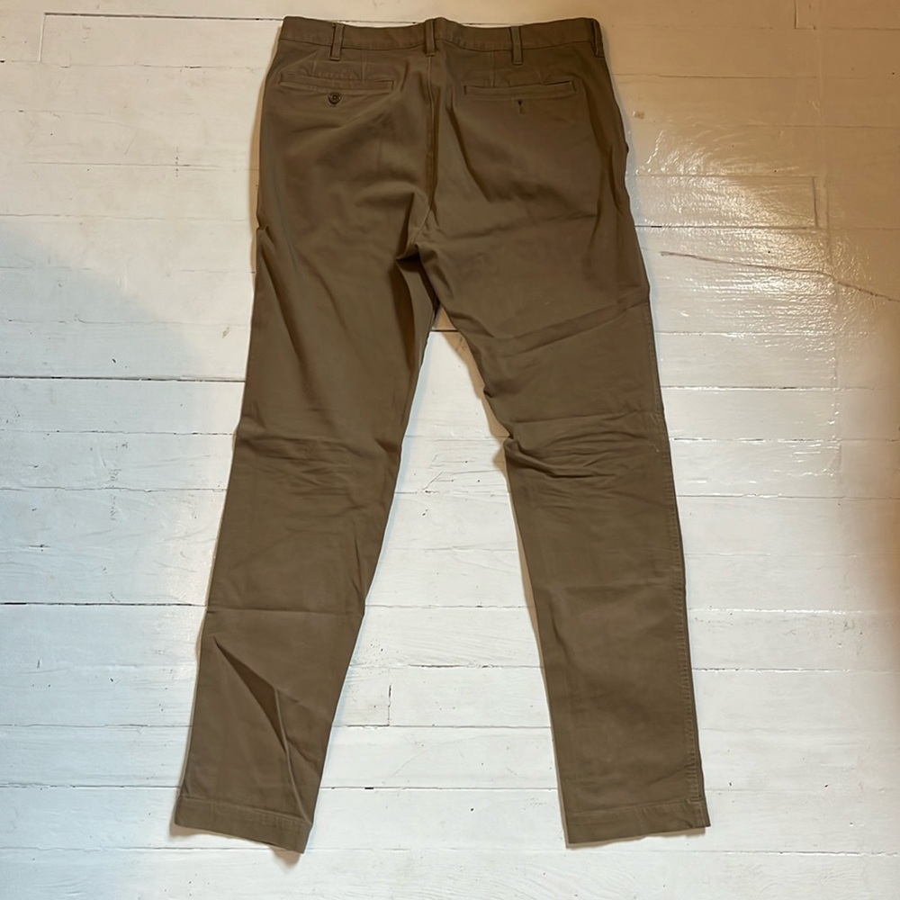 Uniqlo Chinos, 30x30, 95% cotton, 5% spandex